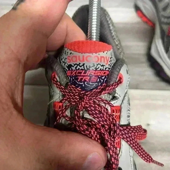 Saucony Excursion TR9 trail Shoes Womens 7 Gray Pink cute comfy running hiking - Picture 4 of 8